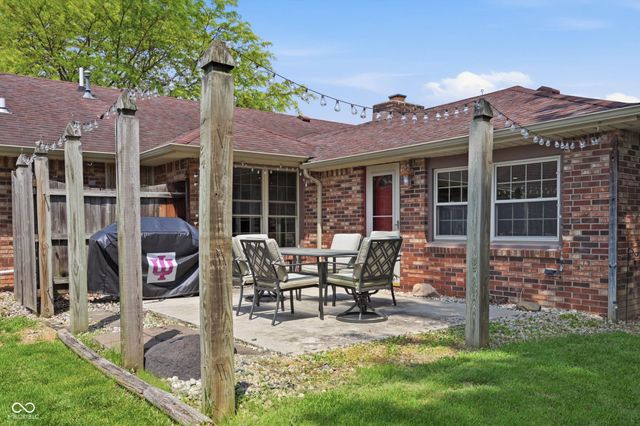 108 S Lansdown Way, Anderson, IN 46012