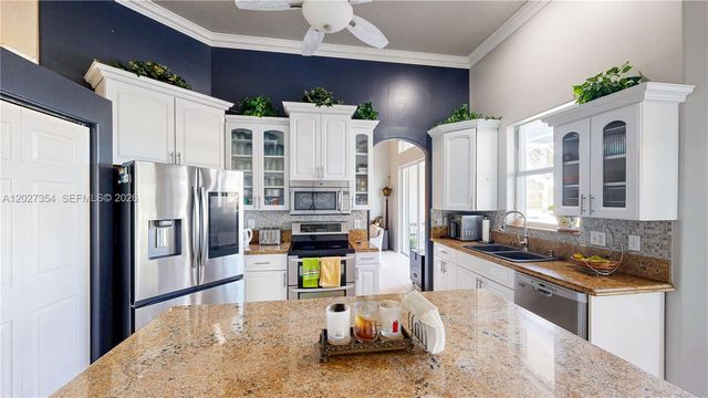 2835 Fairways Drive, Homestead, FL 33035