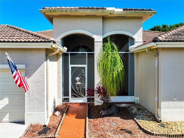 2835 Fairways Drive, Homestead, FL 33035