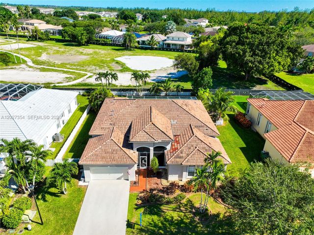2835 Fairways Drive, Homestead, FL 33035