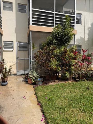 17090 NE 14th Ave 107, Miami, FL 33162