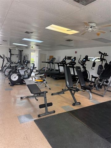 17090 NE 14th Ave 107, Miami, FL 33162