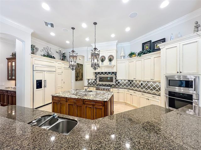 16028 PENDIO DRIVE, Montverde, FL 34756