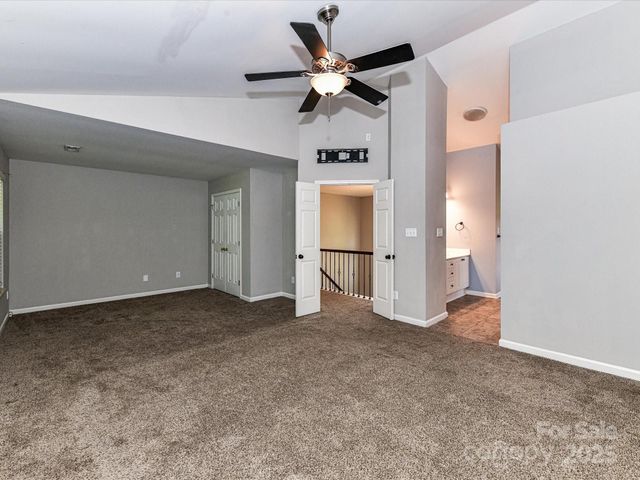 6027 Edinmeadow Lane, Charlotte, NC 28269