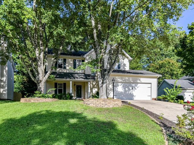 6027 Edinmeadow Lane, Charlotte, NC 28269