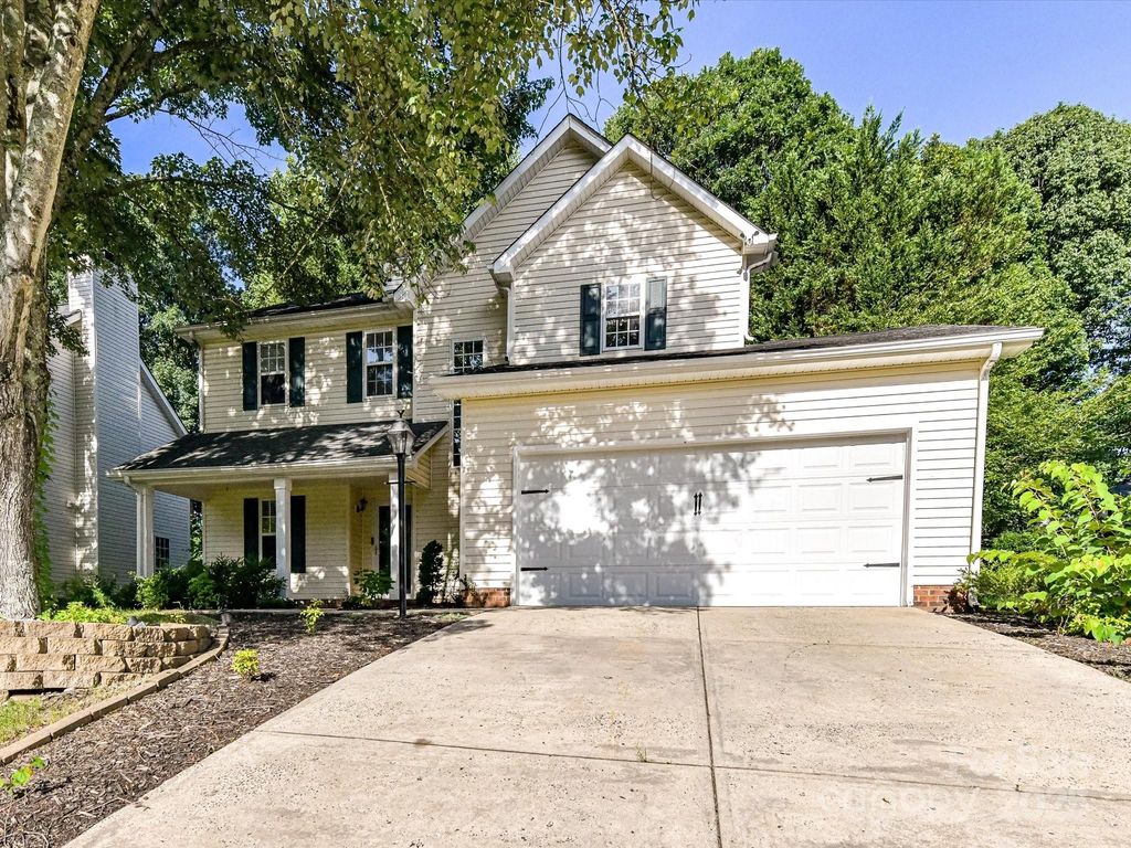 6027 Edinmeadow Lane, Charlotte, NC 28269