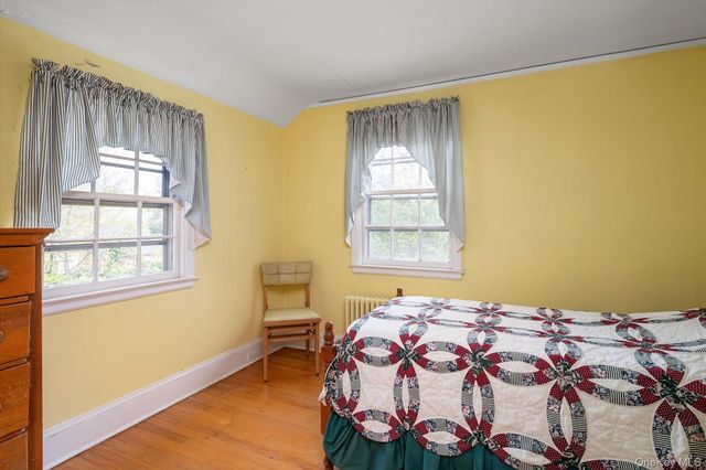 108 Charles Street, East Williston, NY 11501