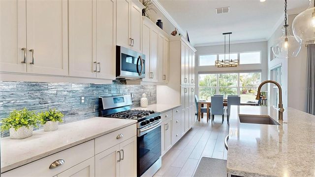 5233 WISHING ARCH DRIVE, Apollo Beach, FL 33572