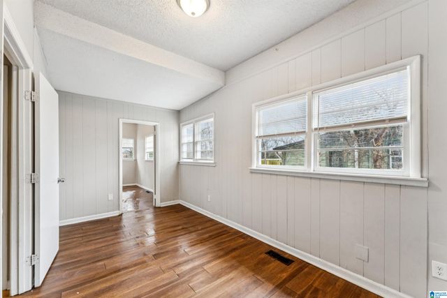 12 1ST PLACE S, Birmingham, AL 35205