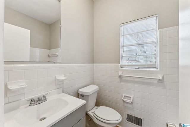 12 1ST PLACE S, Birmingham, AL 35205