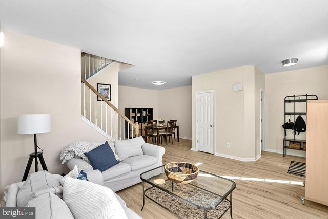 348 EBAUGH DR SE, Leesburg, VA 20175