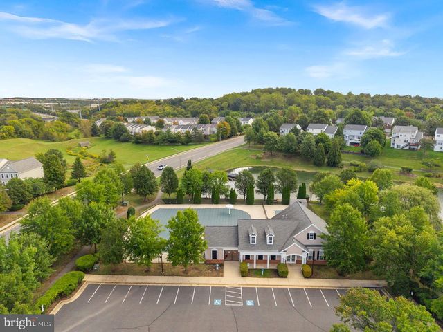 348 EBAUGH DR SE, Leesburg, VA 20175