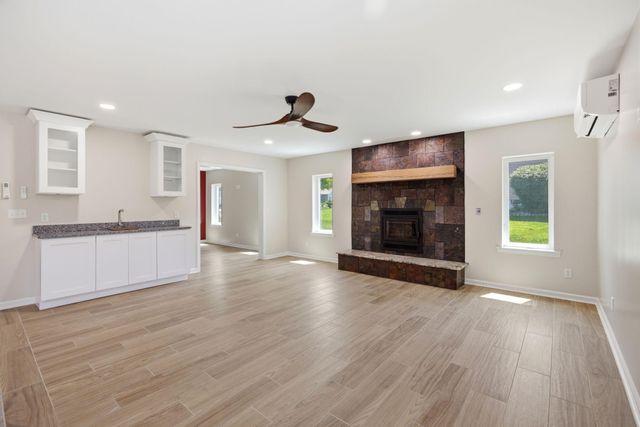 103 Mayfield Drive, Michigan City, IN 46360