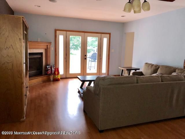 223 Lewis Street, Oakhurst, NJ 07755