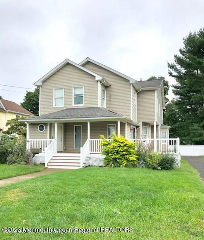 223 Lewis Street, Oakhurst, NJ 07755