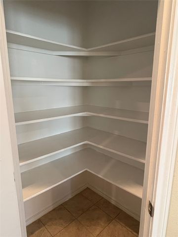 1719 Cross Creek Lane, Cleburne, TX 76033