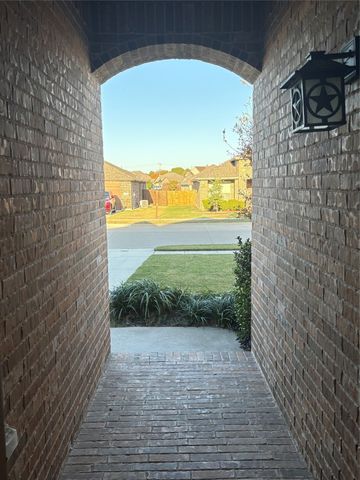 1719 Cross Creek Lane, Cleburne, TX 76033