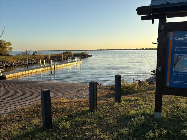 1719 Cross Creek Lane, Cleburne, TX 76033