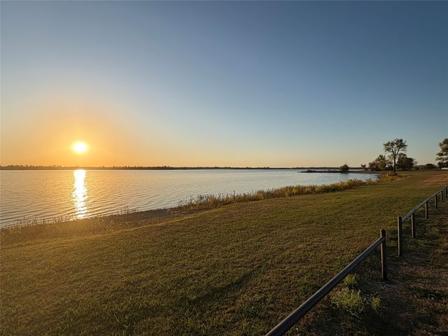 1719 Cross Creek Lane, Cleburne, TX 76033