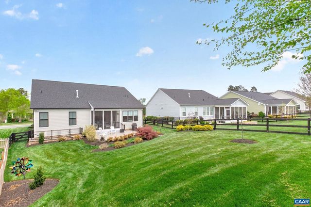 65 CHERRYWOOD CT, Zion Crossroads, VA 22942