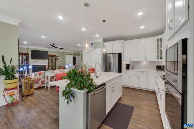 65 CHERRYWOOD CT, Zion Crossroads, VA 22942