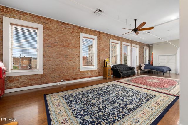 116 Tipton Street 204, Johnson City, TN 37604