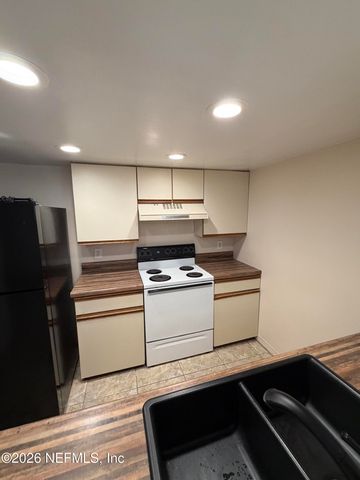 1225 SONGBIRD Lane, Jacksonville, FL 32233