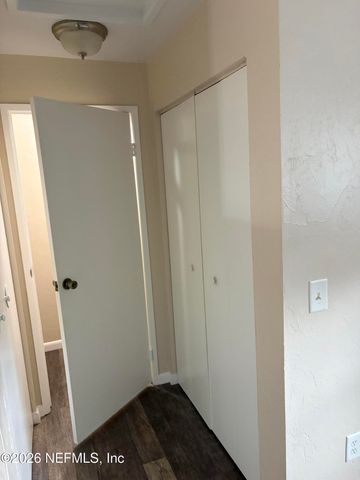 1225 SONGBIRD Lane, Jacksonville, FL 32233