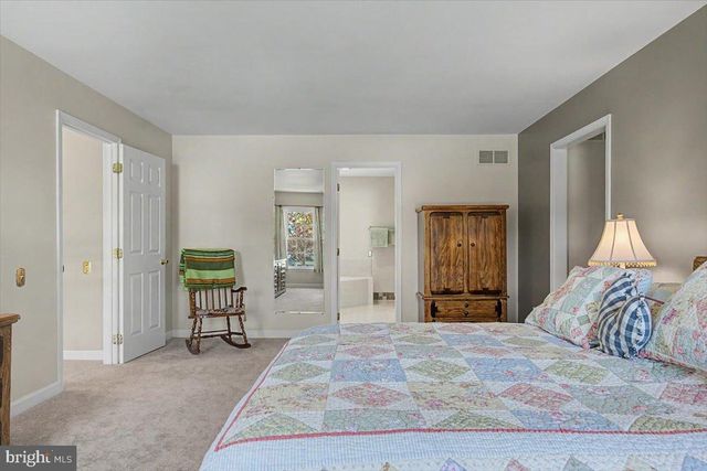 801 WESTRIDGE DR, Hockessin, DE 19707
