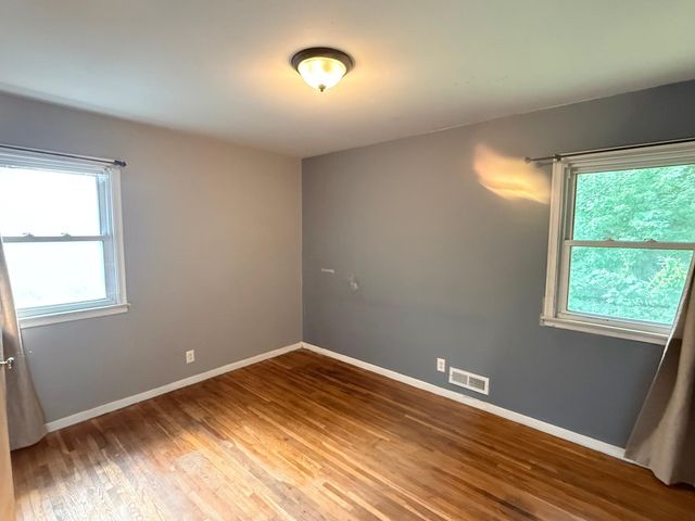 916 112th Avenue NW, Coon Rapids, MN 55448