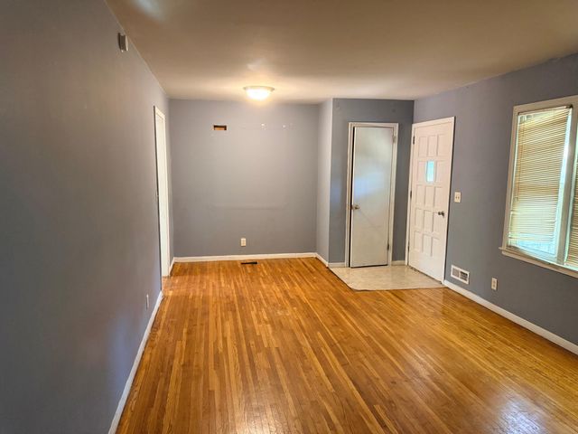 916 112th Avenue NW, Coon Rapids, MN 55448