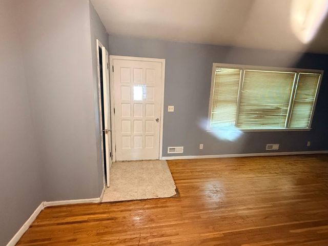 916 112th Avenue NW, Coon Rapids, MN 55448
