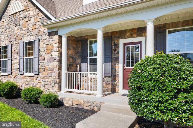22411 CONSERVANCY DR, Ashburn, VA 20148
