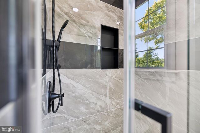 22411 CONSERVANCY DR, Ashburn, VA 20148