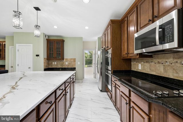 22411 CONSERVANCY DR, Ashburn, VA 20148