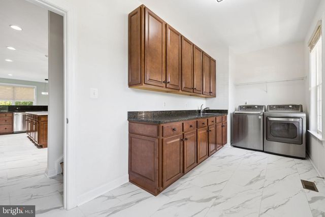 22411 CONSERVANCY DR, Ashburn, VA 20148