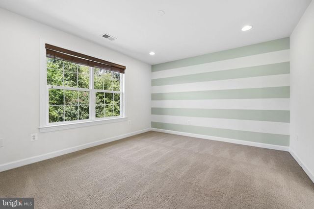 22411 CONSERVANCY DR, Ashburn, VA 20148