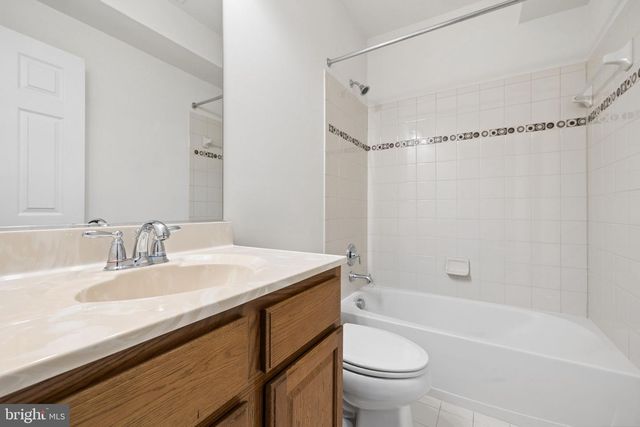 22411 CONSERVANCY DR, Ashburn, VA 20148