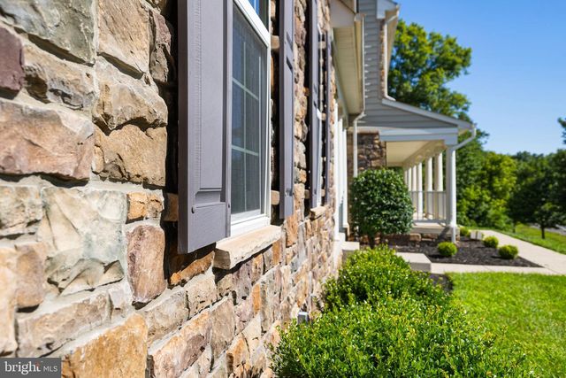 22411 CONSERVANCY DR, Ashburn, VA 20148