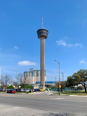 528 Devine, San Antonio, TX 78210