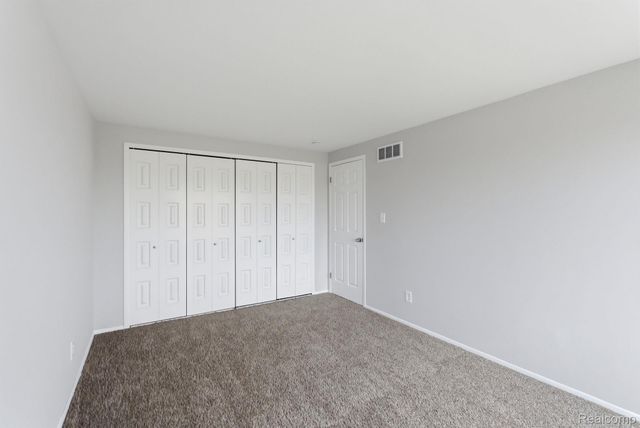 8710 Community Boulevard, Warren, MI 48093