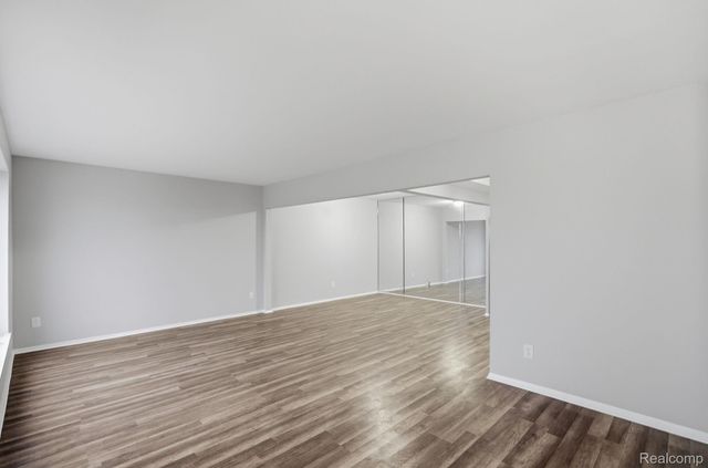 8710 Community Boulevard, Warren, MI 48093