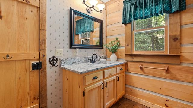 219 Ridge Top Lane, Blue Ridge, GA 30513