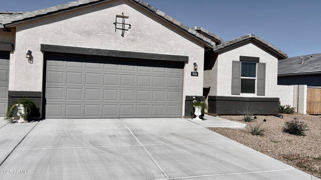 1026 W CASTLE Court, Casa Grande, AZ 85122