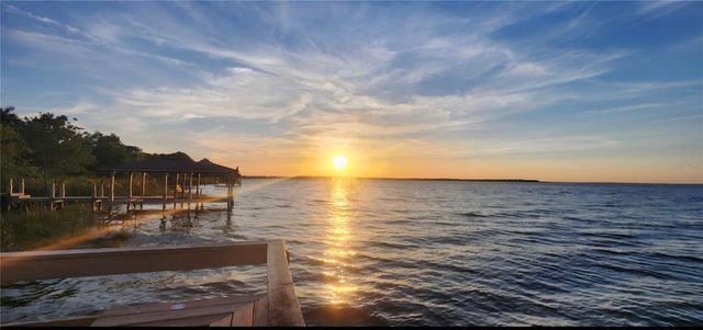 505 E GULLEY AVENUE, Winter Garden, FL 34787