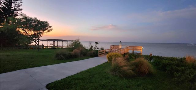 505 E GULLEY AVENUE, Winter Garden, FL 34787