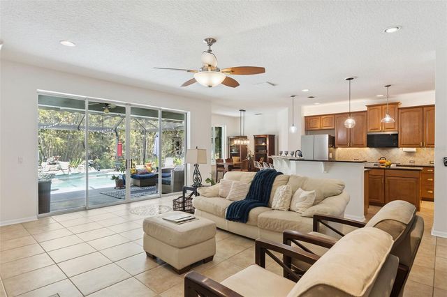 505 E GULLEY AVENUE, Winter Garden, FL 34787