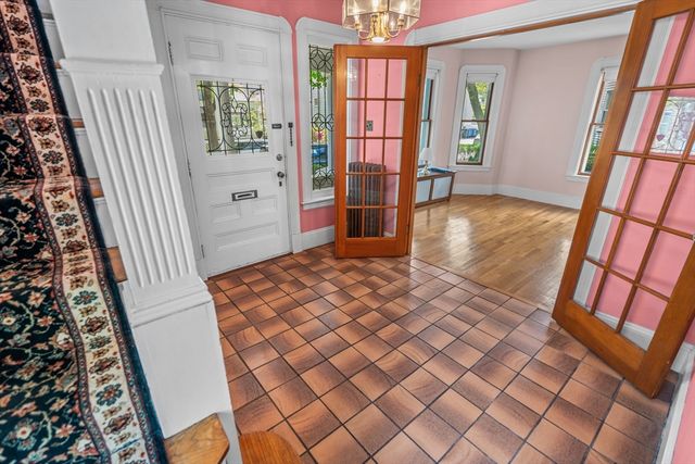 48 Palmer St, Arlington, MA 02474