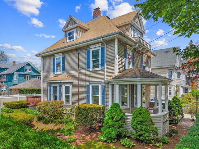 48 Palmer St, Arlington, MA 02474