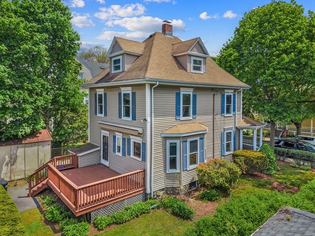 48 Palmer St, Arlington, MA 02474
